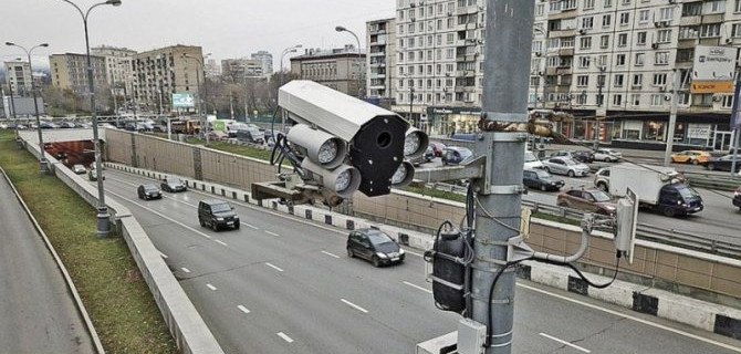 Как российские лихачи избегают штрафов, и что с этим будут делать власти