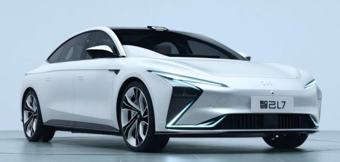 Электромобиль Zhiji L7 рассекретили до премьеры