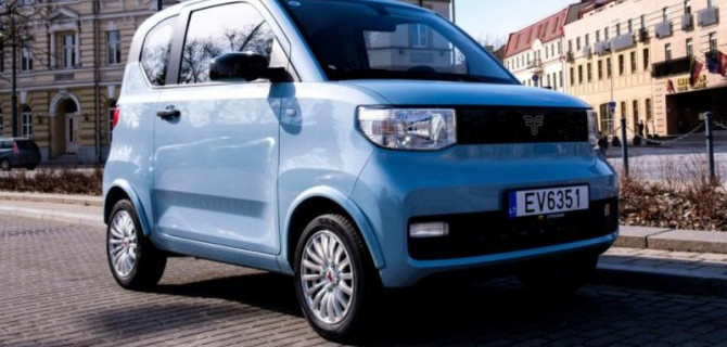 В Латвии начался выпуск самого дешёвого в Европе электромобиля