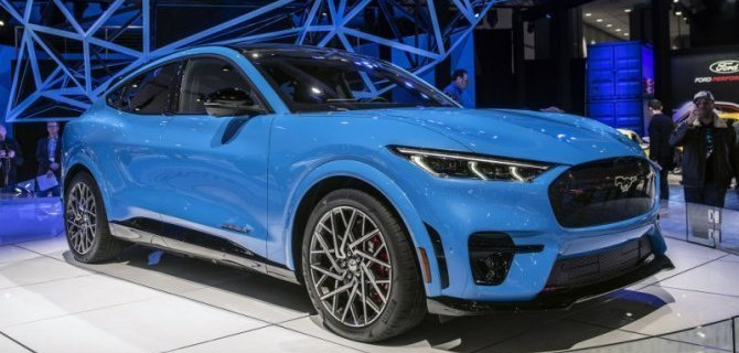 В Китае начались продажи Ford Mustang Mach-E местной сборки