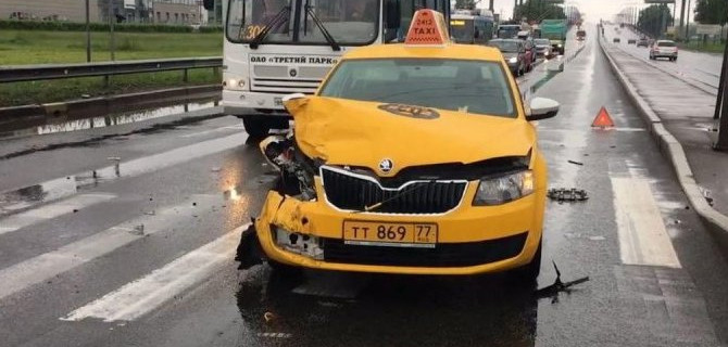 В России выросло число погибших в ДТП с участием пьяных таксистов