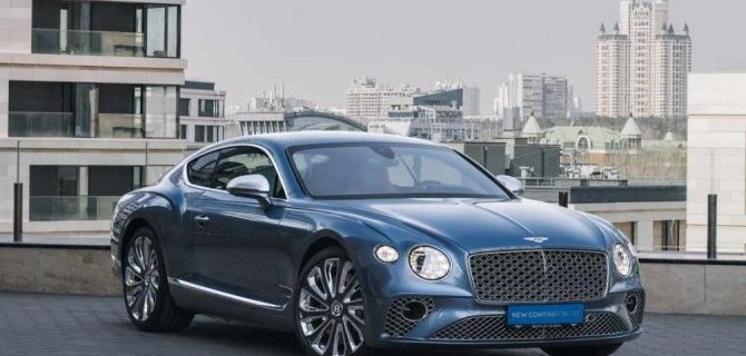 В Россию прибыло роскошное купе Bentley Continental GT Mulliner