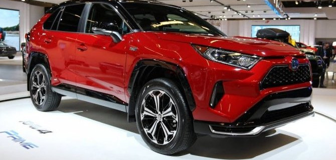 Какие японские машины сейчас популярны в России?