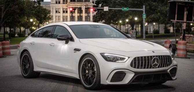 У Mercedes-AMG GT выявлена проблема с колёсами
