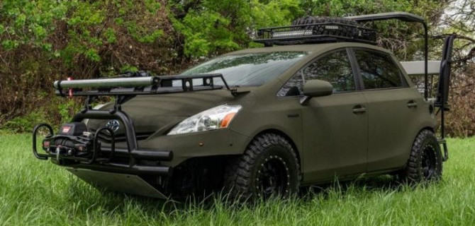 В США представлена «хищная» версия Toyota Prius