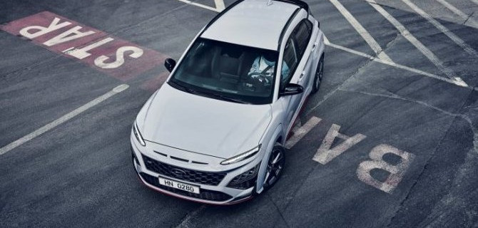 Представлен мощный кроссовер Hyundai Kona N