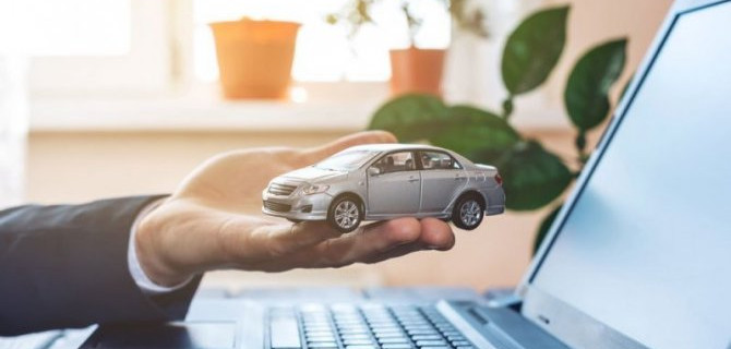 Перенесён срок начала продаж автомобилей через «Госуслуги»