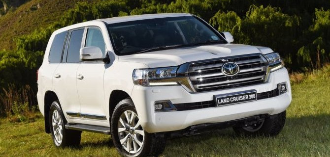 Кроссоверы и внедорожники заняли больше половины российского авторынка