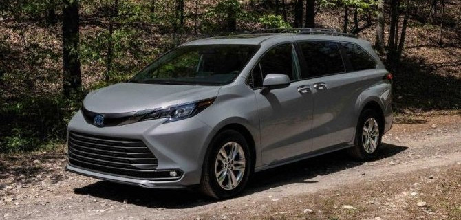 Минивэн Toyota Sienna получил туристическое исполнение