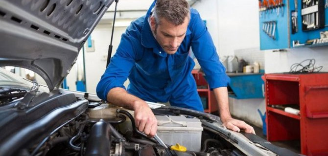 Российские водители начали экономить на автосервисах