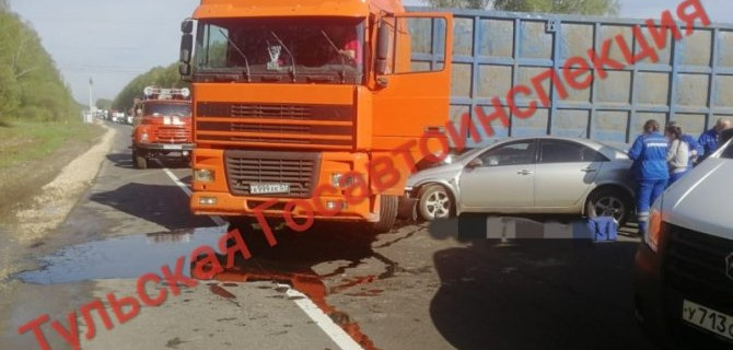 Водитель иномарки погиб в ДТП в Тульской области