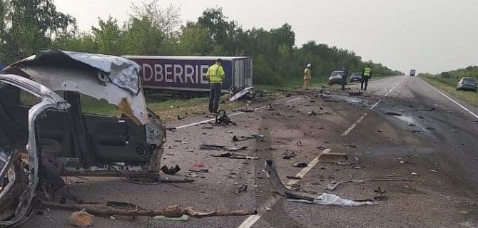 Два человека погибли в ДТП в Волгоградской области