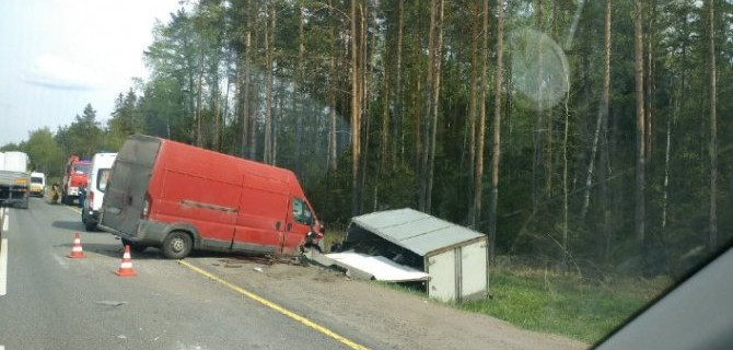 Четыре человека пострадали в ДТП на трассе «Кола» в Ленобласти