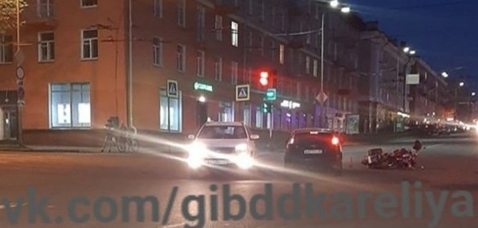 Мотоциклист пострадал в ДТП в Петрозаводске