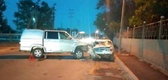 Двое взрослых и трое детей пострадали в ДТП в Астрахани