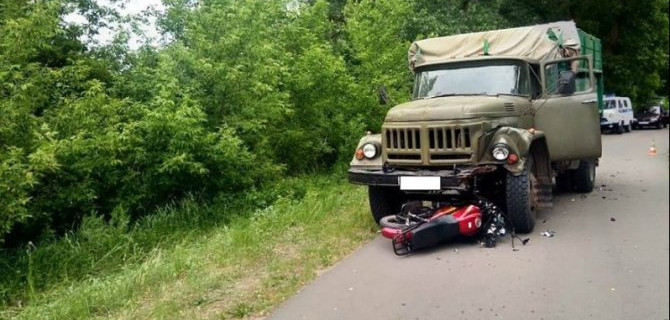 14-летний подросток погиб в ДТП с грузовиком в Воронежской области