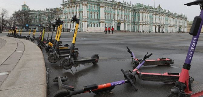 В Санкт-Петербурге проходят обыски в офисах сервисов проката электросамокатов