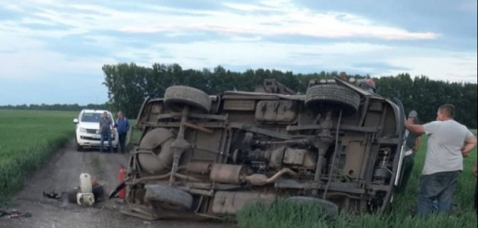 Водитель УАЗа погиб в ДТП в Воронежской области