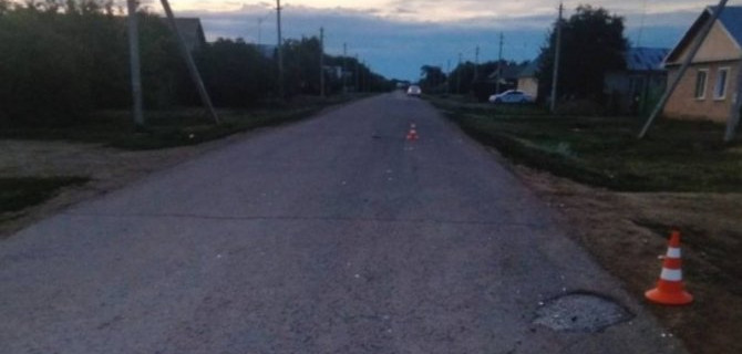 В Оренбургской области водитель сбил двух пешеходов – один погиб