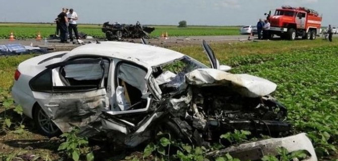 В Адыгее лобовое — погибло три человека, четверо госпитализированы