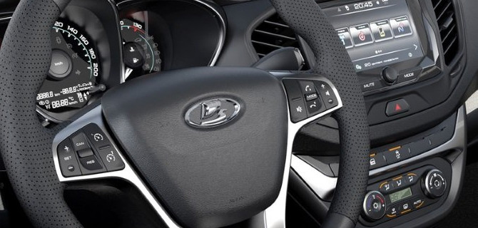 Автомобили Lada будут вынуждено продаваться в новой комплектации Comfort Light — без мультимедиа и мультируля