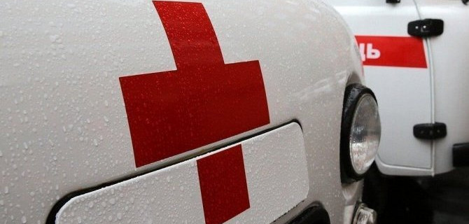 В Воронеже автомобиль сбил женщину на парковке ТЦ