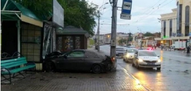 В Астрахани автомобиль насмерть сбил пешехода