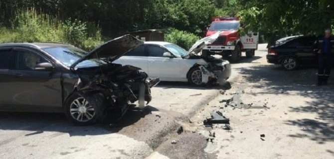 Два человека пострадали в ДТП в Бахчисарайском районе