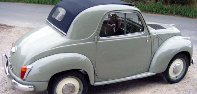 Не тот Fiat 500: самый маленький в мире серийный автомобиль, названный в честь Микки Мауса