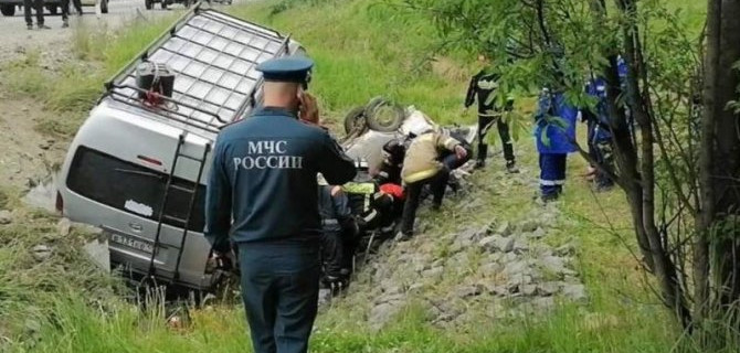 В ДТП с автобусом в Магадане погиб человек