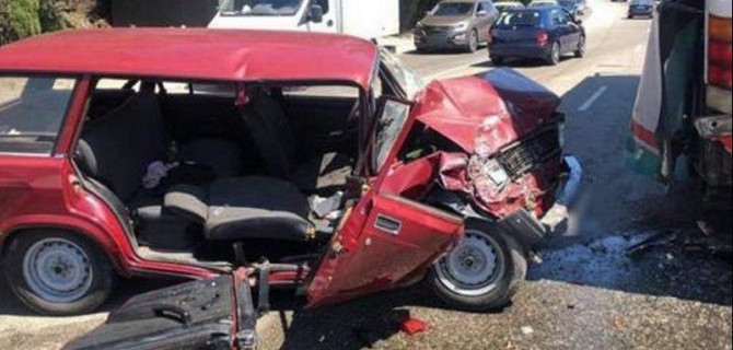 В ДТП с автобусом в Крыму погиб человек