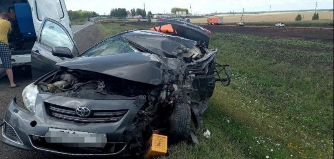 В Башкирии в ДТП с КамАЗом погиб человек