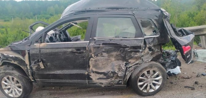 В ДТП с лесовозом в Челябинской области погиб человек