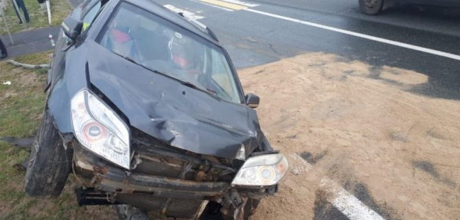 В Татарстане автомобиль сбил мать с дочкой – женщина погибла