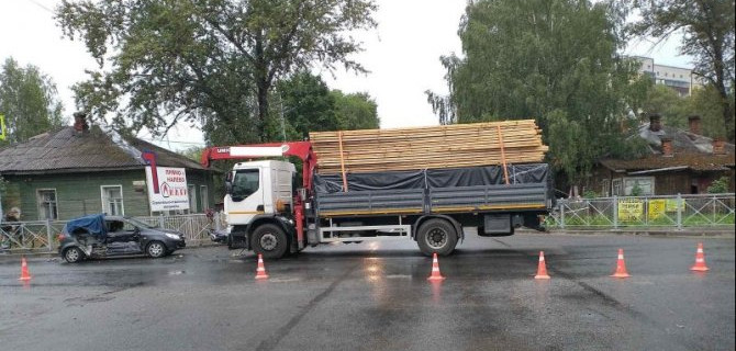 13-летний ребенок пострадал в ДТП в Вологде