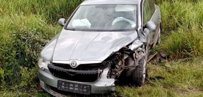 Трое взрослых и трое детей пострадали в ДТП в Омской области