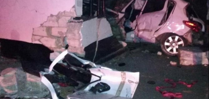 В Ленинском районе Крыма в ДТП погиб водитель легковушки