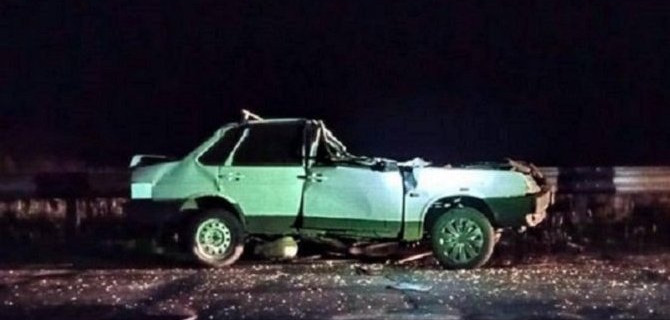 Водитель ВАЗа погиб в ДТП в Волгоградской области