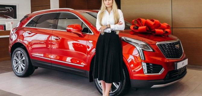 ЯРКИЙ. СМЕЛЫЙ. EXTRAОРДИНАРНЫЙ КРОССОВЕР CADILLAC XT5!