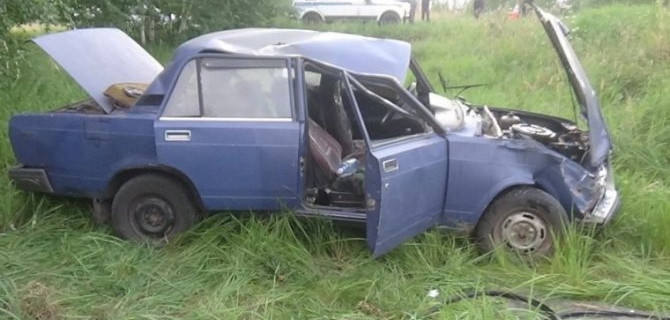 16-летняя девушка за рулем ВАЗа пострадала в ДТП под Омском