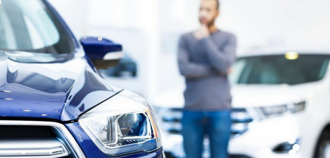 «Налог на роскошь» с автомобилистов не снимут: есть деньги на машину — делись с государством