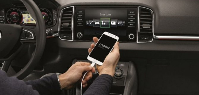 В автомобилях SKODA стали доступны «Яндекс.Карты» и «Навигатор»