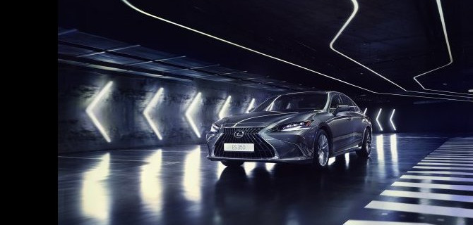 МЕНЯТЬСЯ, ОСТАВАЯСЬ ЛУЧШИМ: ОБНОВЛЕННЫЙ LEXUS ES ДОСТУПЕН К ЗАКАЗУ В ДИЛЕРСКИХ ЦЕНТРАХ «БИЗНЕС КАР»
