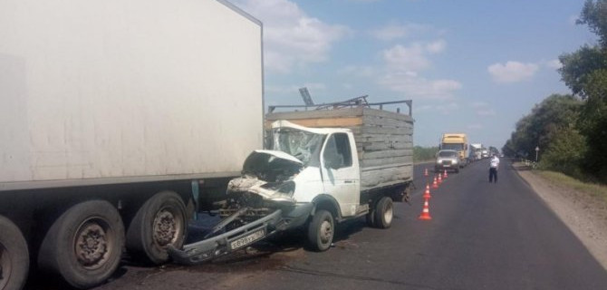 Пассажир «Газели» погиб в ДТП в Багаевском районе Ростовской области