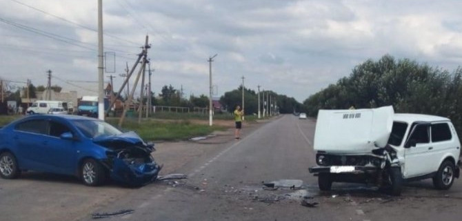 Три человека пострадали в ДТП в Воронежской области
