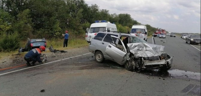 Три человека погибли в ДТП в Советском районе Саратовской области