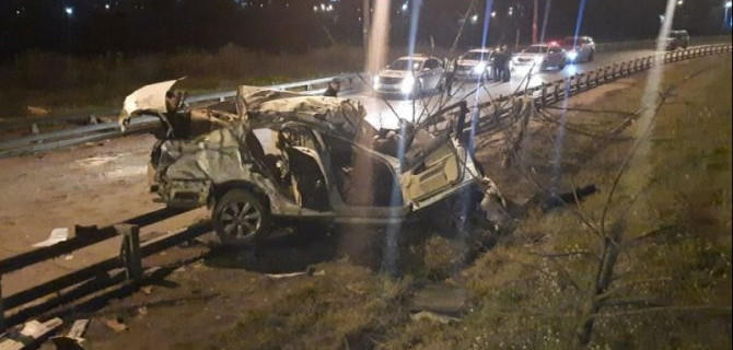 Два человека погибли в ДТП с «Лексусом» в Новосибирске