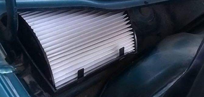 О салонном фильтре автомобиля и его своевременной замене