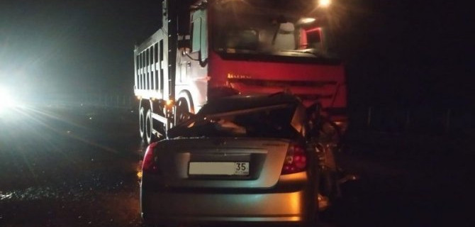 Три человека погибли в ДТП в Вологодской области