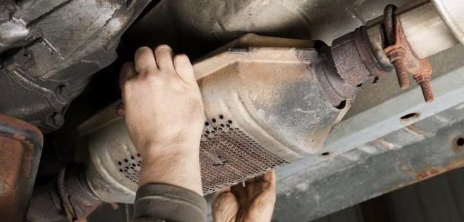 Каталитический нейтрализатор: вред или польза для двигателя?